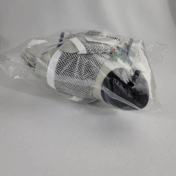 (2) Target Featherly Friends Bird ISKALL - Picture 5 of 11